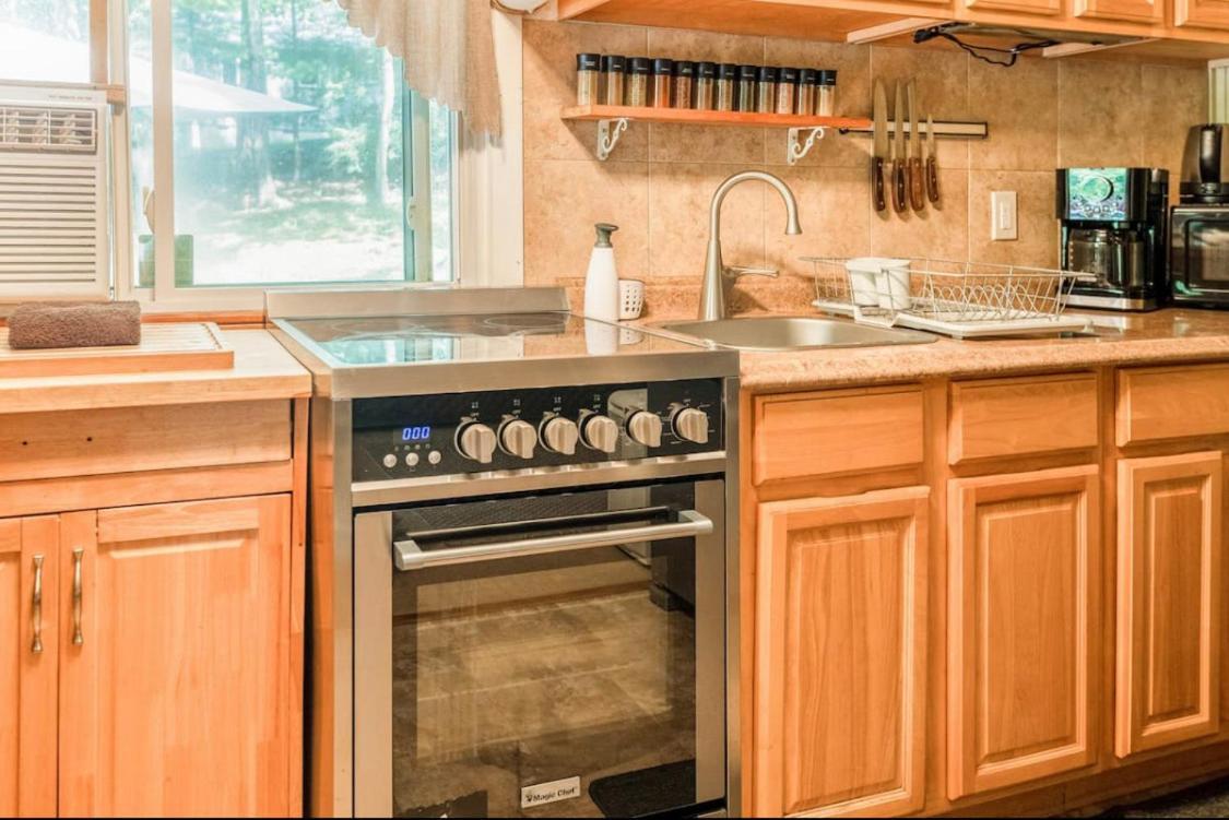 Pocono Cabin With Private Pool At Shawnee Mtn East Stroudsburg Buitenkant foto